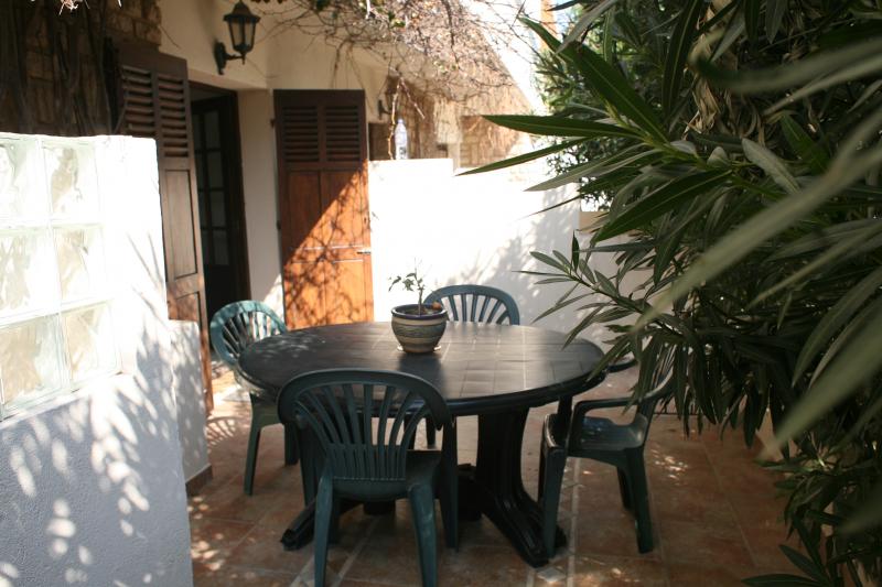 photo 10 Location entre particuliers Hyres appartement Provence-Alpes-Cte d'Azur Var Terrasse