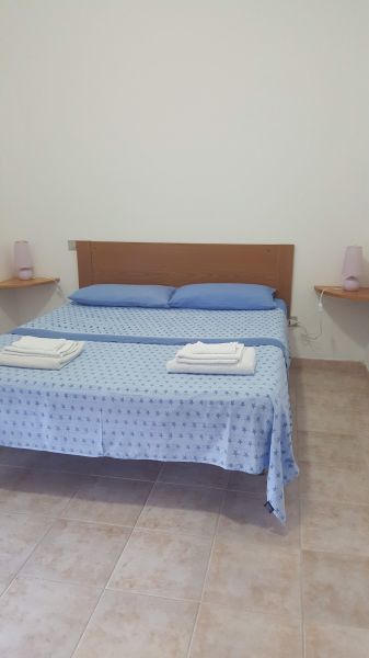 photo 14 Location entre particuliers Isola Rossa appartement Sardaigne Olbia Tempio (province de) chambre 1