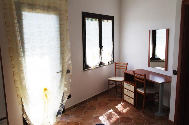 photo 10 Location entre particuliers Barisardo appartement Sardaigne Ogliastra (province de) chambre 1