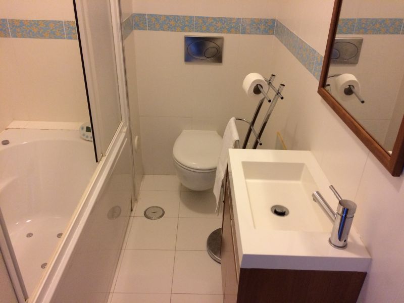 photo 12 Location entre particuliers Carvoeiro appartement Algarve  WC spar 2