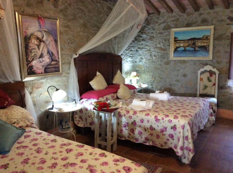 photo 6 Location entre particuliers Lucques villa Toscane Lucques (province de) chambre 1