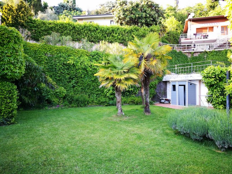 photo 11 Location entre particuliers Garda villa Vntie Vrone (province de) Jardin