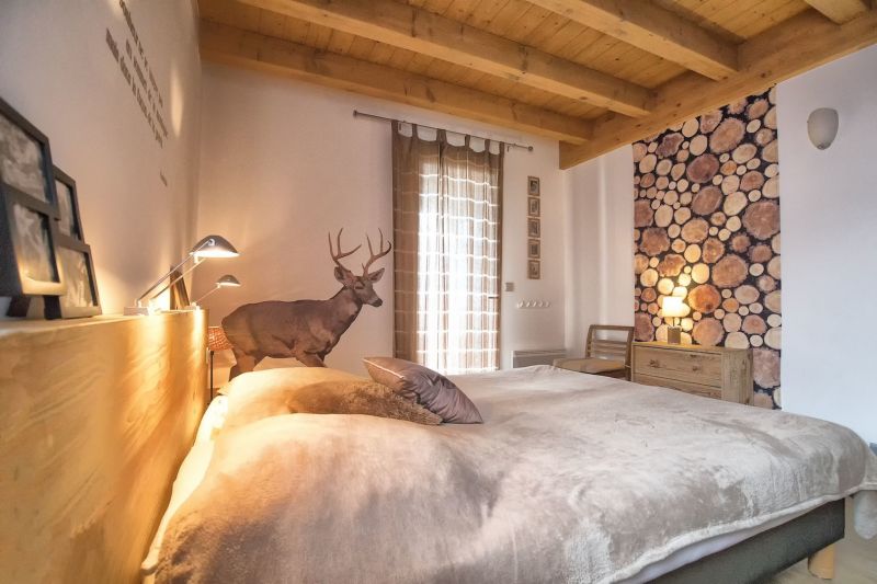 photo 12 Location entre particuliers Valfrjus chalet Rhne-Alpes Savoie chambre 1