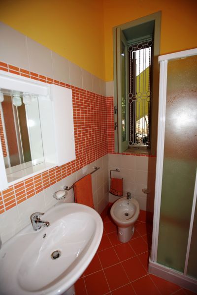 photo 26 Location entre particuliers Avola villa Sicile Syracuse (province de) salle de bain