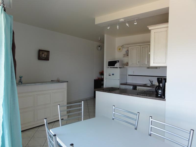 photo 2 Location entre particuliers La Rochelle appartement Poitou-Charentes Charente-Maritime Vue autre