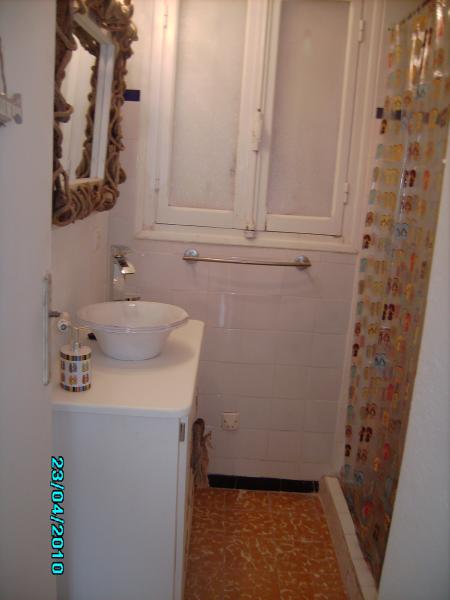 photo 8 Location entre particuliers Saint Cyprien Plage appartement Languedoc-Roussillon Pyrnes-Orientales Salle d'eau