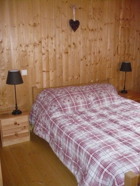 photo 13 Location entre particuliers Les Carroz d'Araches appartement Rhne-Alpes Haute-Savoie chambre 1