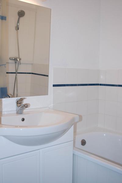 photo 5 Location entre particuliers Cabourg appartement Basse-Normandie Calvados salle de bain