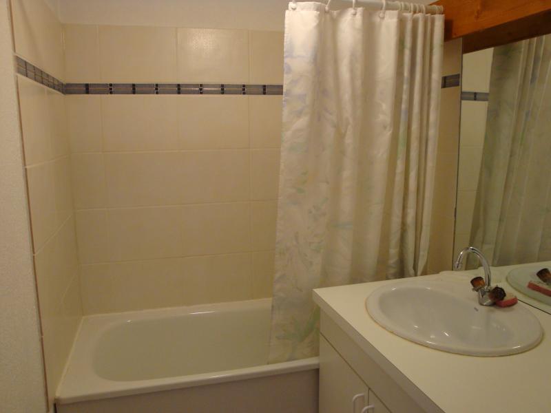 photo 25 Location entre particuliers Praz sur Arly appartement Rhne-Alpes Haute-Savoie salle de bain