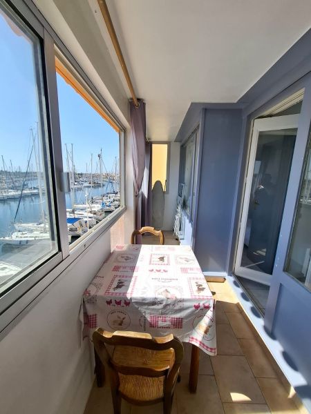 photo 6 Location entre particuliers Port Leucate appartement Languedoc-Roussillon Aude Loggia