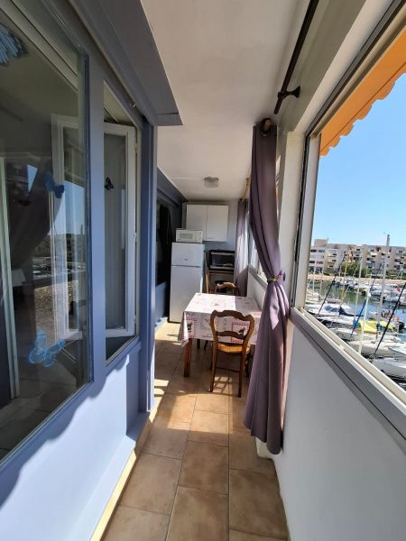 photo 7 Location entre particuliers Port Leucate appartement Languedoc-Roussillon Aude Loggia