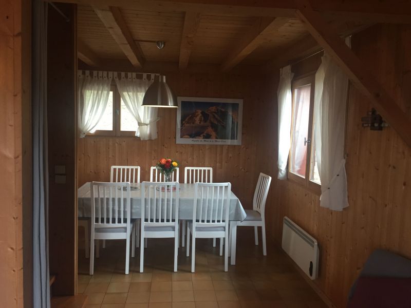 photo 13 Location entre particuliers Les Carroz d'Araches chalet Rhne-Alpes Haute-Savoie Salle  manger