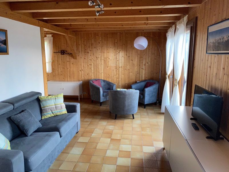 photo 14 Location entre particuliers Les Carroz d'Araches chalet Rhne-Alpes Haute-Savoie Salon