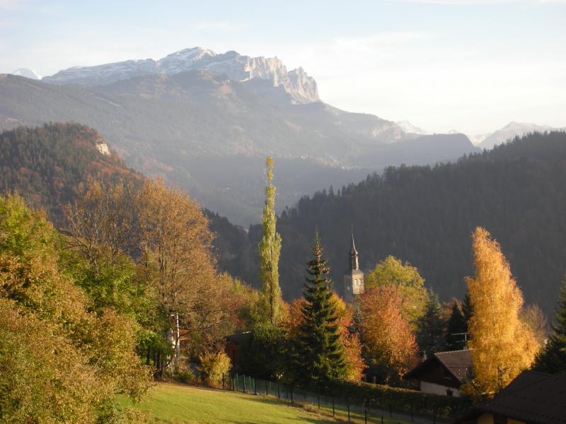 photo 5 Location entre particuliers Les Carroz d'Araches chalet Rhne-Alpes Haute-Savoie Vue du balcon