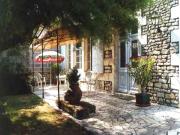 Locations vacances France pour 7 personnes: maison n 6861