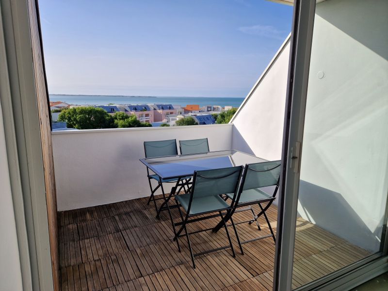 photo 1 Location entre particuliers La Rochelle appartement Poitou-Charentes Charente-Maritime Vue du balcon