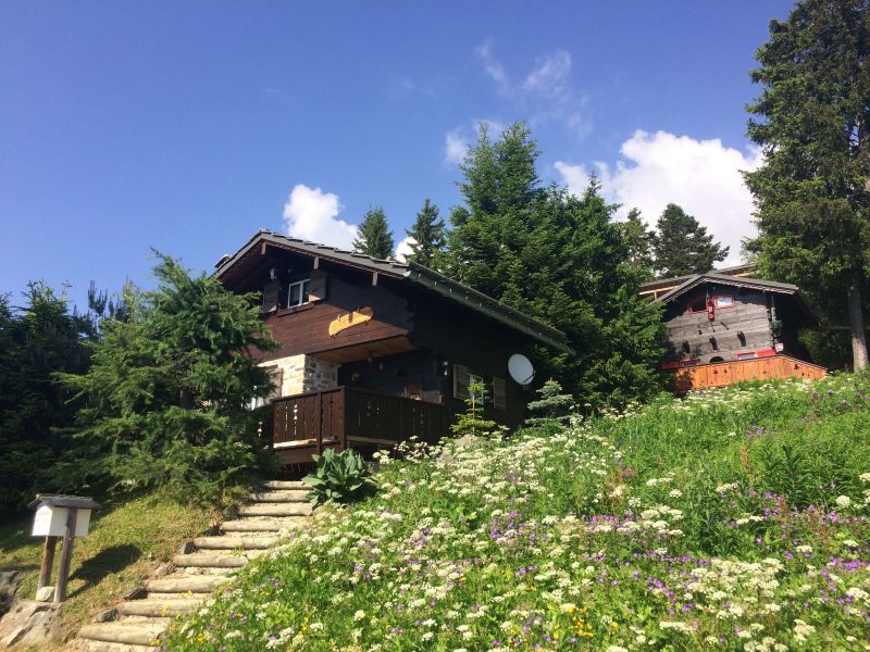 photo 8 Location entre particuliers Chamrousse chalet Rhne-Alpes Isre Vue extrieure de la location