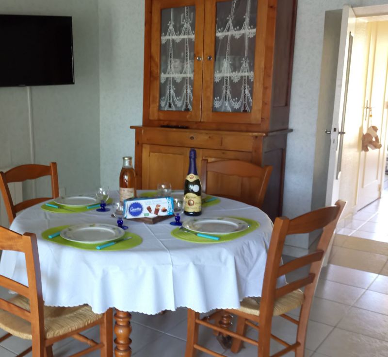 photo 20 Location entre particuliers Dinan maison Bretagne Ctes d'Armor Salle  manger