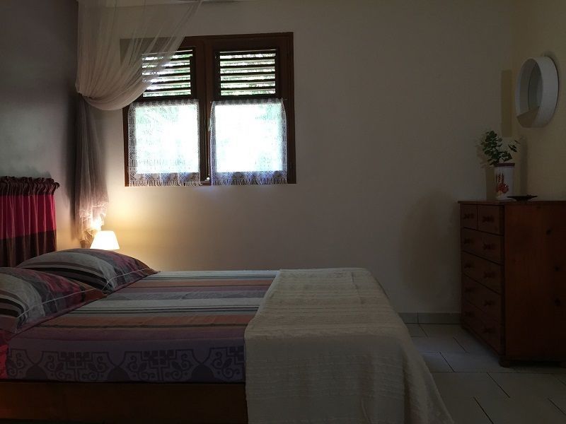 photo 4 Location entre particuliers Vieux-habitants studio Basse Terre  chambre 1