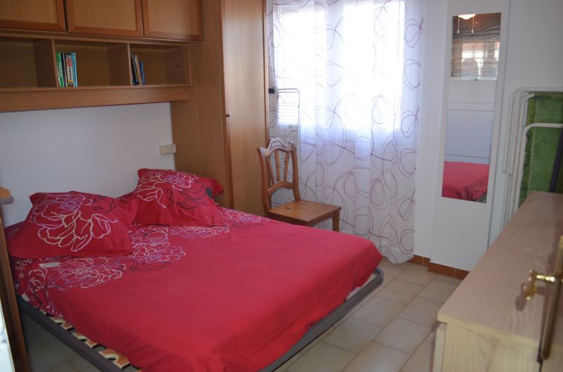 photo 4 Location entre particuliers L'Escala appartement Catalogne Grone (province de) chambre 1