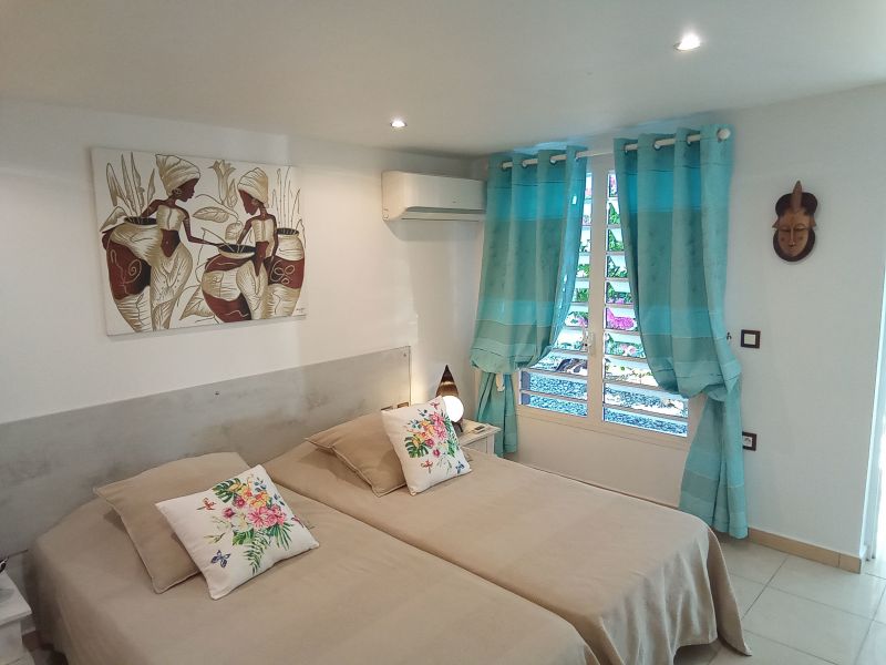 photo 11 Location entre particuliers Saint Francois villa Grande Terre  chambre 2