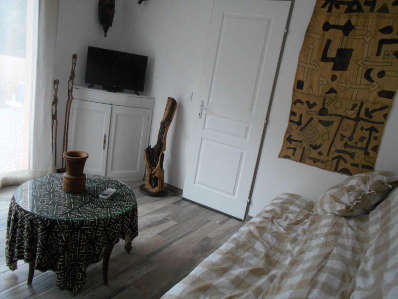 photo 16 Location entre particuliers Lorgues gite Provence-Alpes-Cte d'Azur Var chambre 2