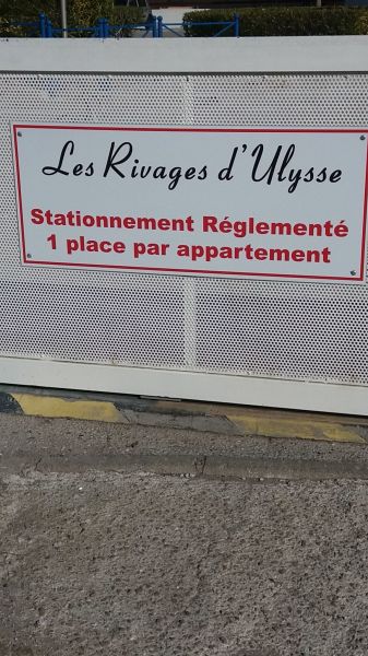 photo 14 Location entre particuliers Le Grau du Roi appartement Languedoc-Roussillon  Parking