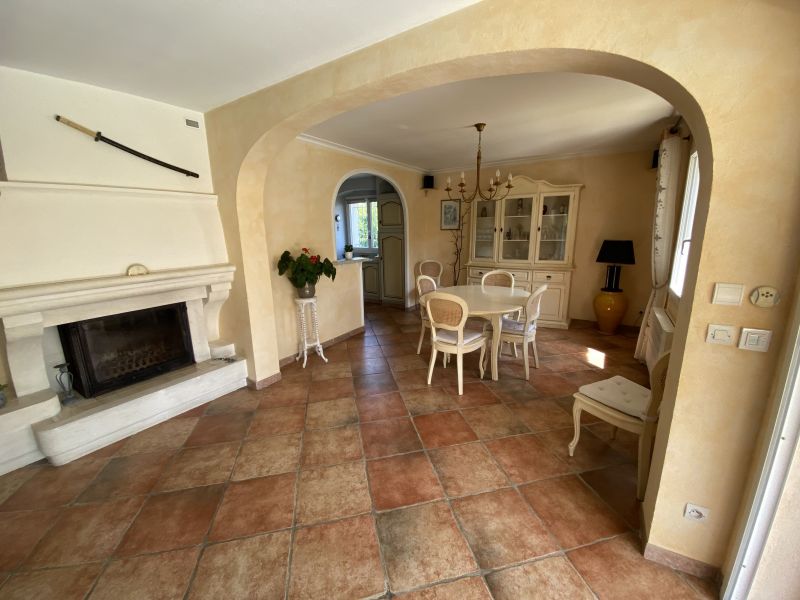 photo 19 Location entre particuliers Cogolin villa Provence-Alpes-Cte d'Azur Var Salle  manger