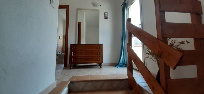 photo 8 Location entre particuliers Budoni appartement Sardaigne Olbia Tempio (province de) Couloir