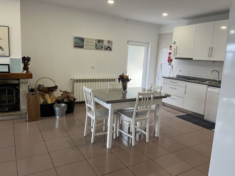 photo 2 Location entre particuliers Gers appartement Entre Douro et Minho  Cuisine indpendante