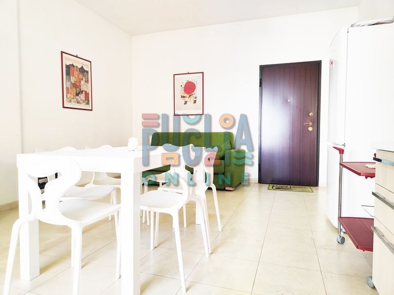 photo 11 Location entre particuliers Gallipoli appartement Pouilles  Salle  manger