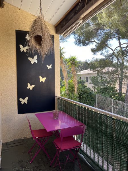 photo 11 Location entre particuliers Sanary-sur-Mer appartement Provence-Alpes-Cte d'Azur Var Vue de la terrasse