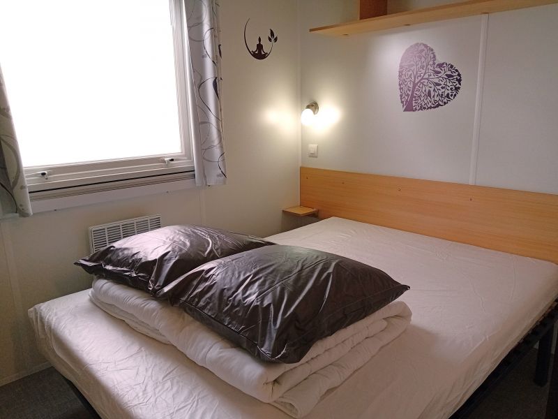 photo 6 Location entre particuliers Saint Jean de Monts mobilhome   chambre 1