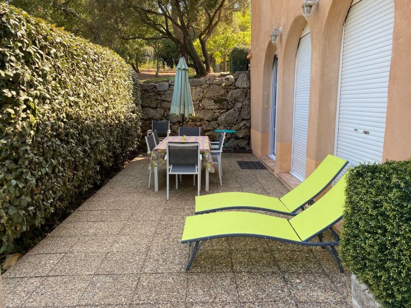 photo 10 Location entre particuliers Cogolin appartement Provence-Alpes-Cte d'Azur Var Terrasse