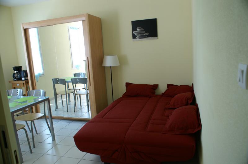 photo 3 Location entre particuliers Concarneau studio Bretagne Finistre chambre