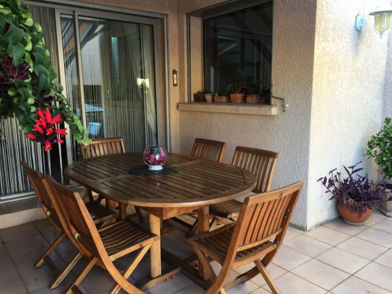 photo 5 Location entre particuliers Canet-en-Roussillon villa Languedoc-Roussillon Pyrnes-Orientales Terrasse