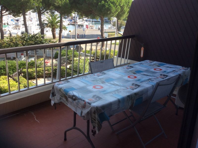 photo 3 Location entre particuliers Port Camargue studio Languedoc-Roussillon Gard Vue du balcon