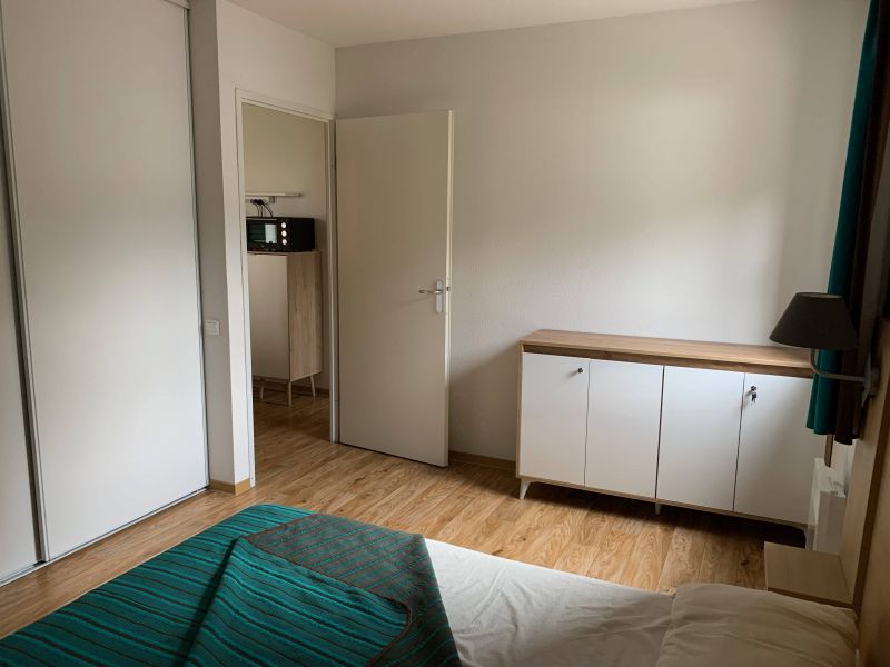 photo 17 Location entre particuliers Bagnres-de-Luchon appartement Midi-Pyrnes Haute Garonne chambre 1