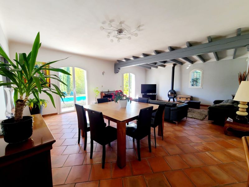 photo 5 Location entre particuliers Le Beausset villa Provence-Alpes-Cte d'Azur Var Salle  manger