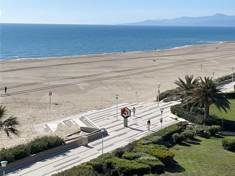 photo 0 Location entre particuliers Canet-en-Roussillon appartement Languedoc-Roussillon Pyrnes-Orientales Vue de la terrasse