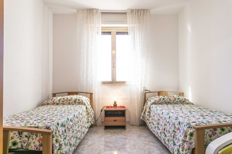 photo 20 Location entre particuliers Ugento - Torre San Giovanni appartement   chambre 2