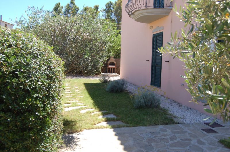 photo 6 Location entre particuliers Budoni appartement Sardaigne Olbia Tempio (province de) Jardin