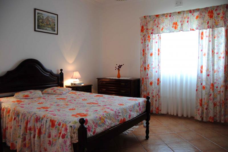 photo 3 Location entre particuliers Aljezur villa Algarve  chambre