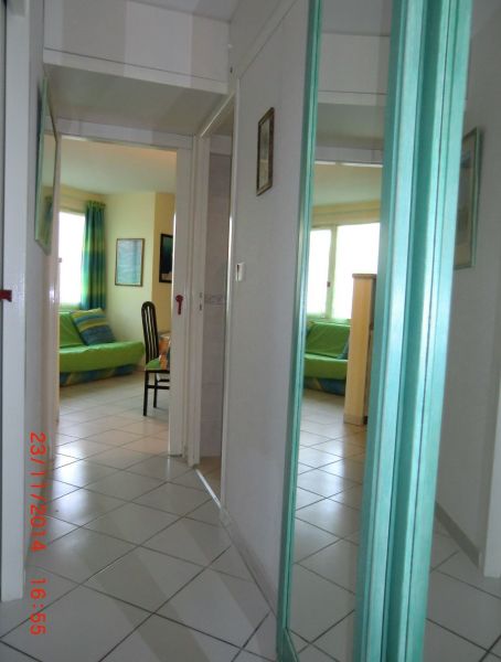 photo 14 Location entre particuliers La Londe-les-Maures appartement Provence-Alpes-Cte d'Azur Var Couloir