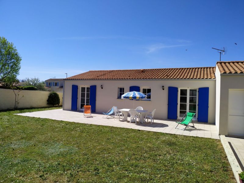 photo 1 Location entre particuliers La Rochelle maison Poitou-Charentes Charente-Maritime Jardin