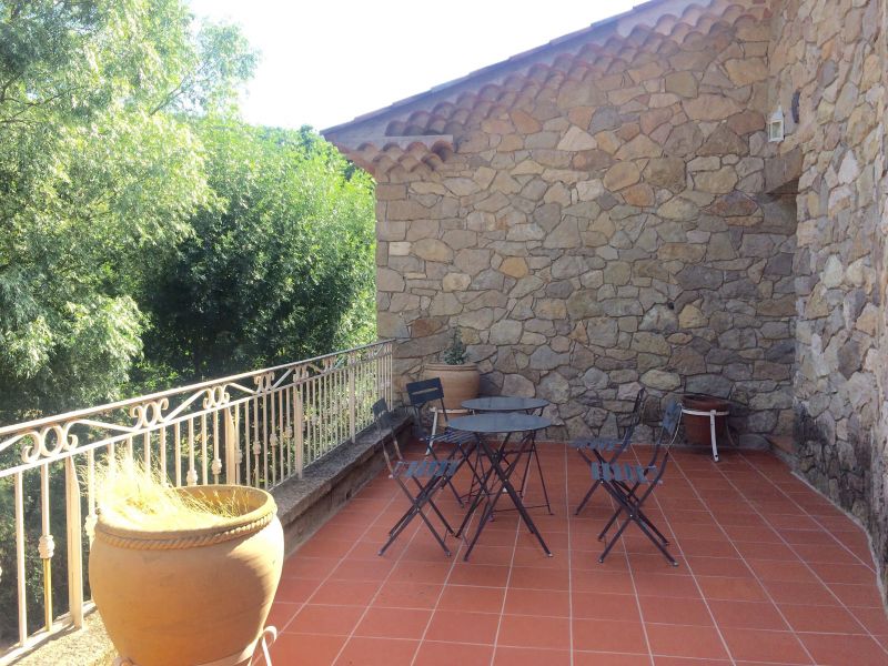 photo 13 Location entre particuliers Clermont l'Hrault villa Languedoc-Roussillon Hrault Terrasse