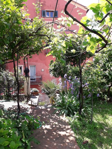 photo 3 Location entre particuliers Levanto appartement Ligurie La Spezia (province de) Jardin