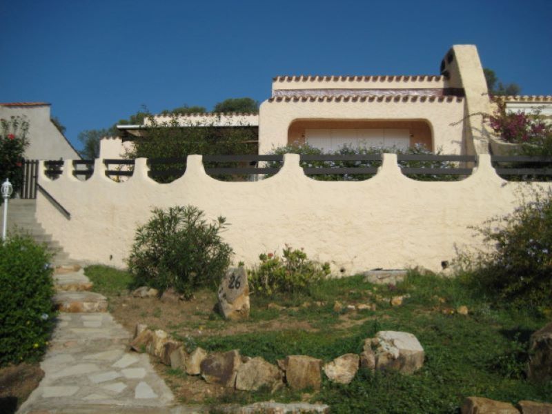 photo 0 Location entre particuliers Cargse maison Corse Corse du Sud Vue extrieure de la location