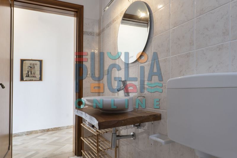 photo 18 Location entre particuliers Torre Vado appartement Pouilles Lecce (province de) salle de bain 1