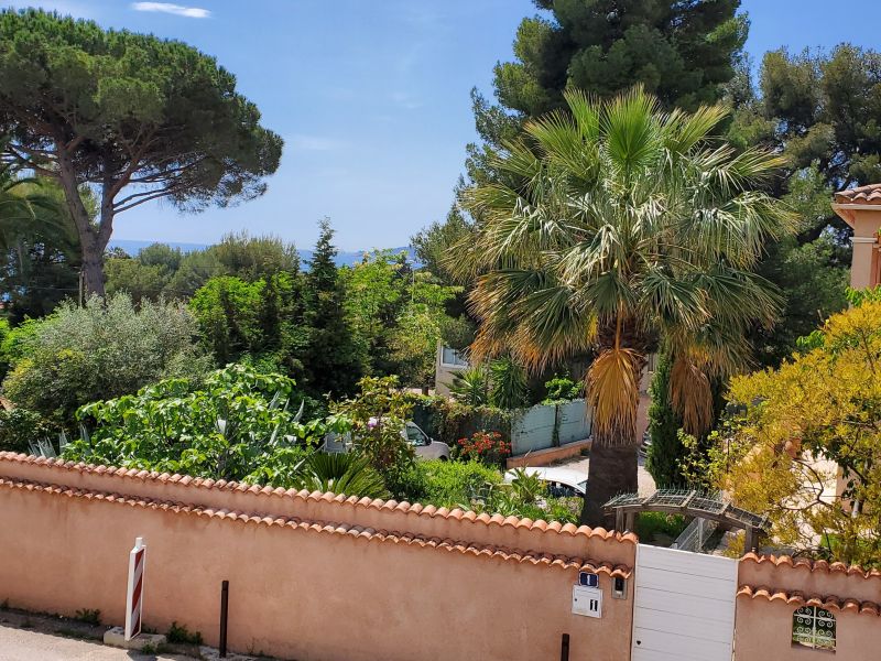 photo 7 Location entre particuliers La Ciotat appartement Provence-Alpes-Cte d'Azur Bouches du Rhne Vue de la terrasse